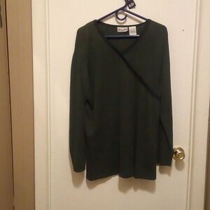 Delores Bell Long Sleeve Hunter Green Pull Over Top - Size 2X